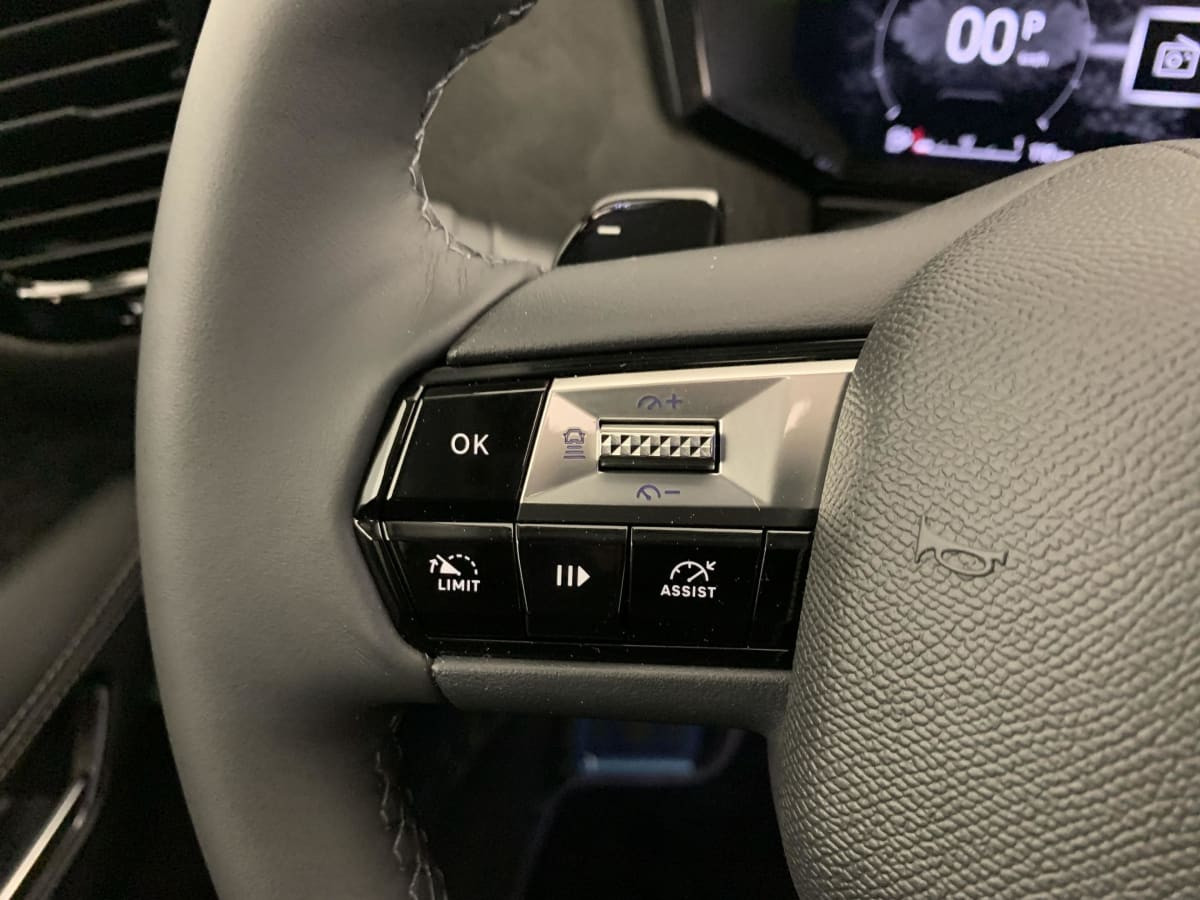 Vente en ligne Ds DS4 Hybride 145 e-DCT6 Etoile - Alcantara au prix de 32 950 €