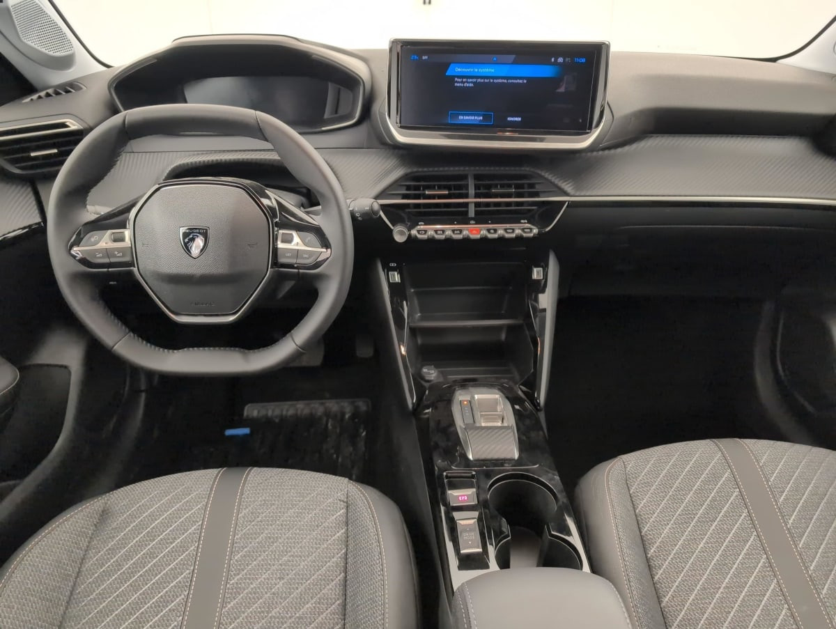 Vente en ligne Peugeot 208 Hybrid 110 ch e-DCS6 Allure au prix de 21 290 €