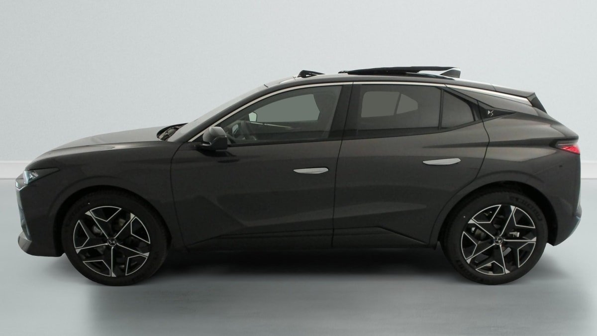 Vente en ligne Ds DS4 Hybride 145 e-DCT6 Etoile - Alcantara au prix de 32 950 €