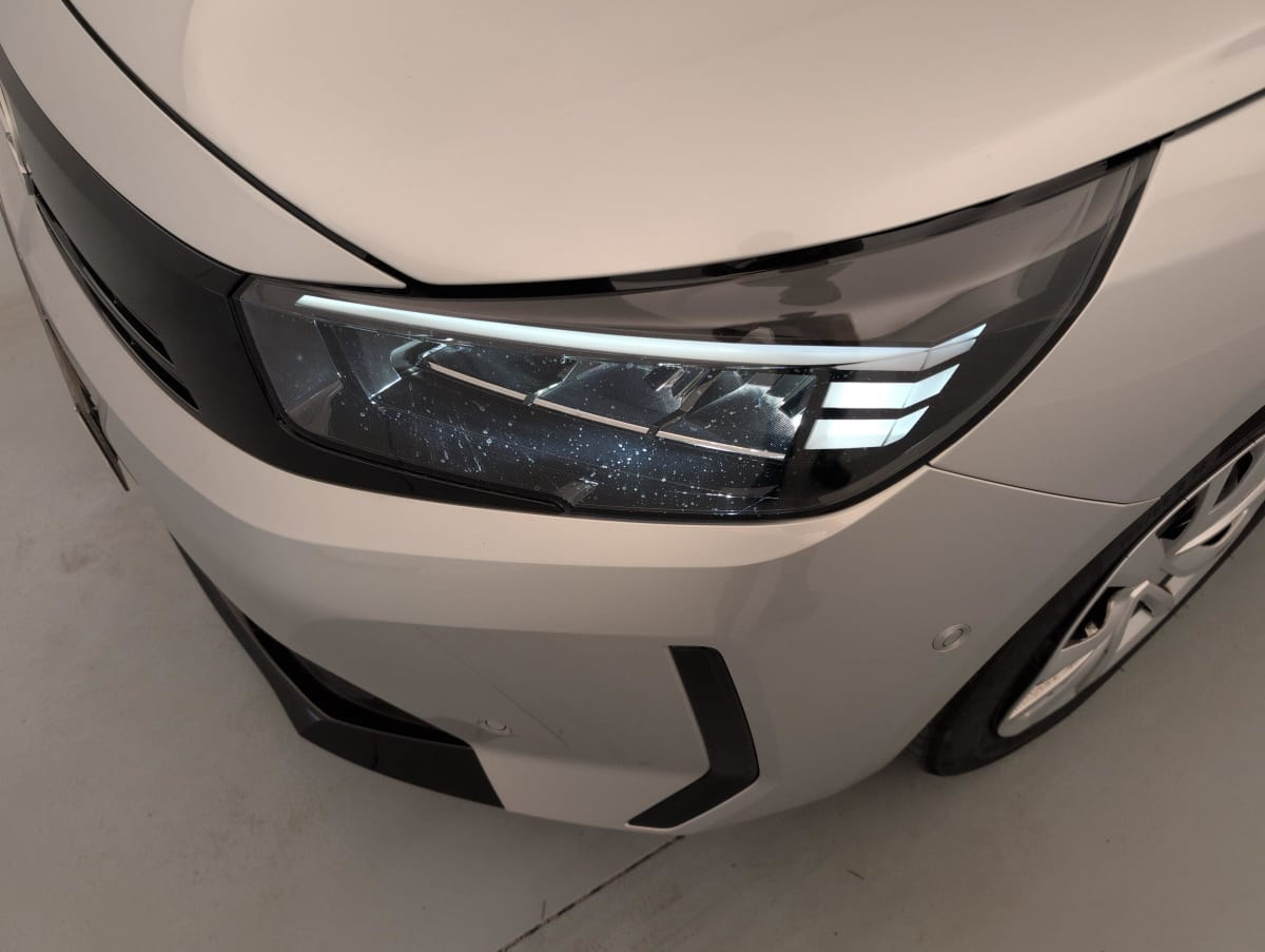 Vente en ligne Opel Corsa 1.2 Turbo 100 ch BVA8 Edition au prix de 17 180 €
