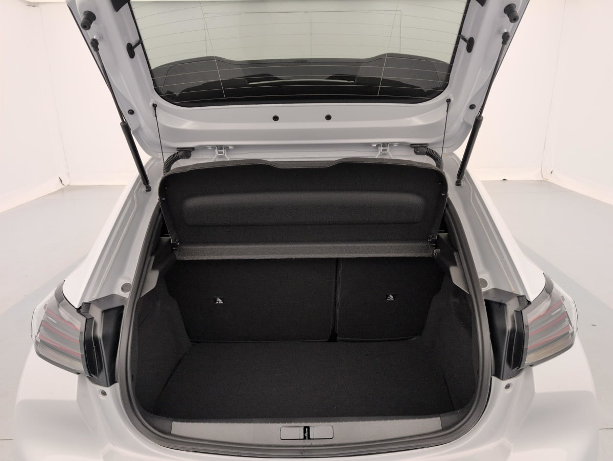 Vente en ligne Peugeot 208 Hybrid 110 ch e-DCS6 Allure au prix de 21 290 €