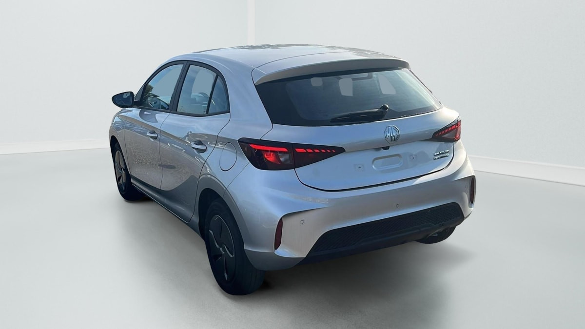 Vente en ligne Mg MG3 1.5 L Hybrid+ 195 ch Standard au prix de 18 010 €