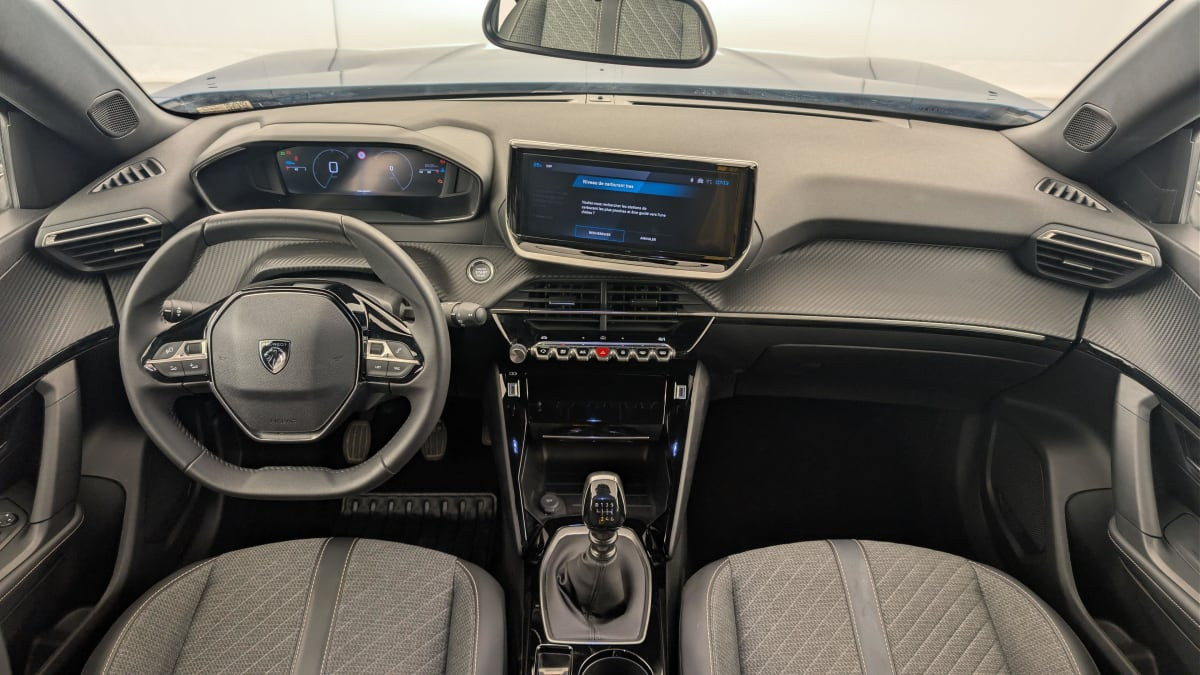 Vente en ligne Peugeot 2008 100 S S BVM6 Allure au prix de 18 300 €