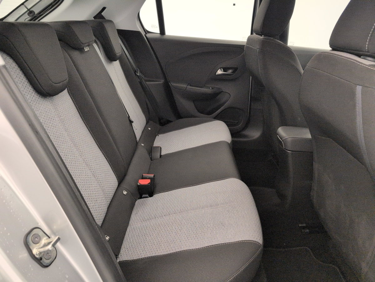 Vente en ligne Opel Corsa 136 ch Autonomie 356 km Edition au prix de 18 730 €