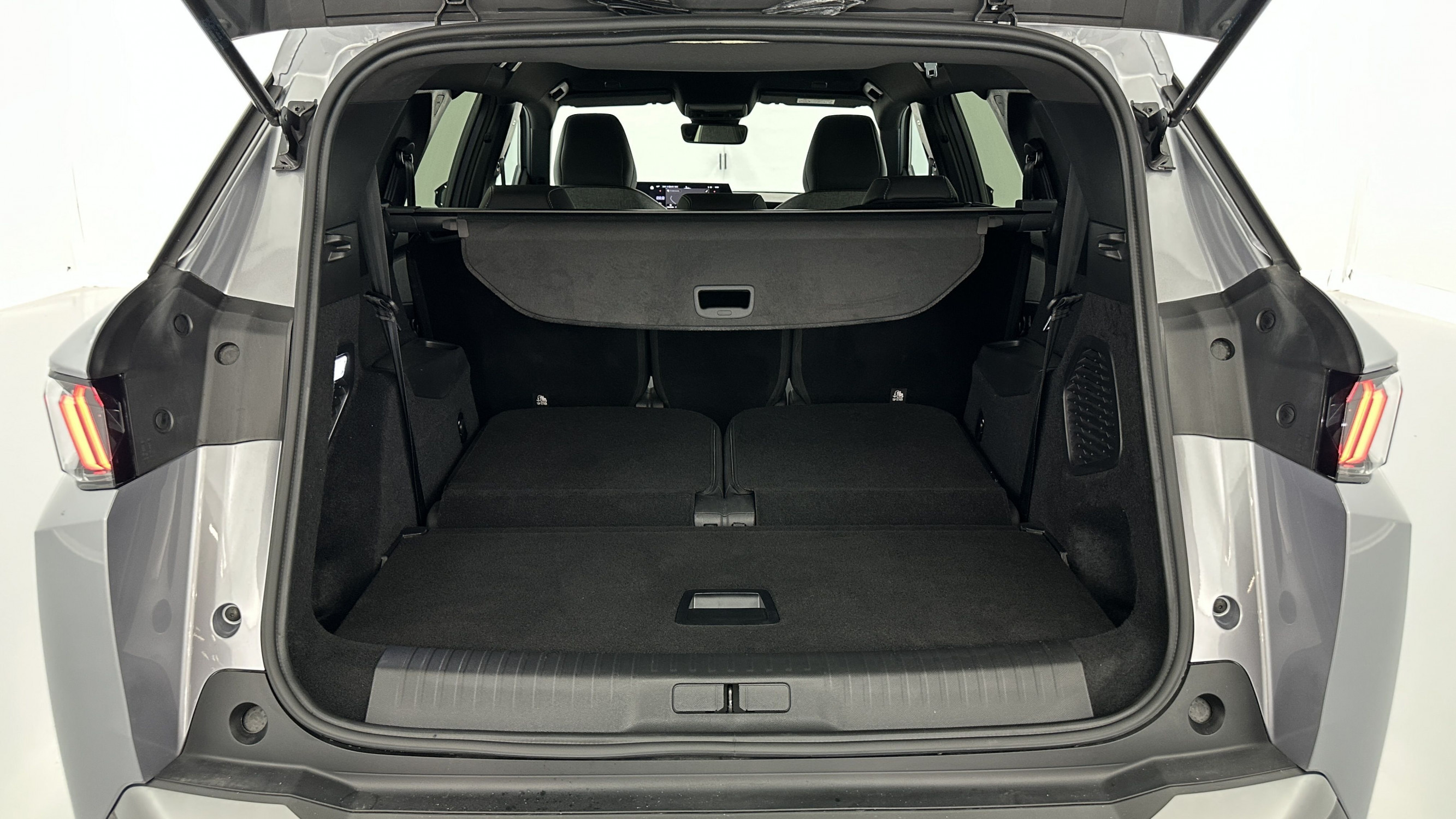 Vente en ligne Peugeot 5008 5008 III 1.2 Hybrid 145ch Allure e-DCS6 au prix de 30 910 €