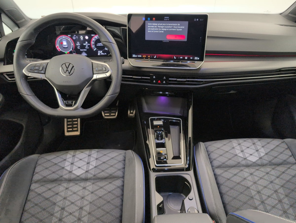 Vente en ligne Volkswagen Golf 2.0 TDI 150 DSG7 R-LINE au prix de 33 660 €
