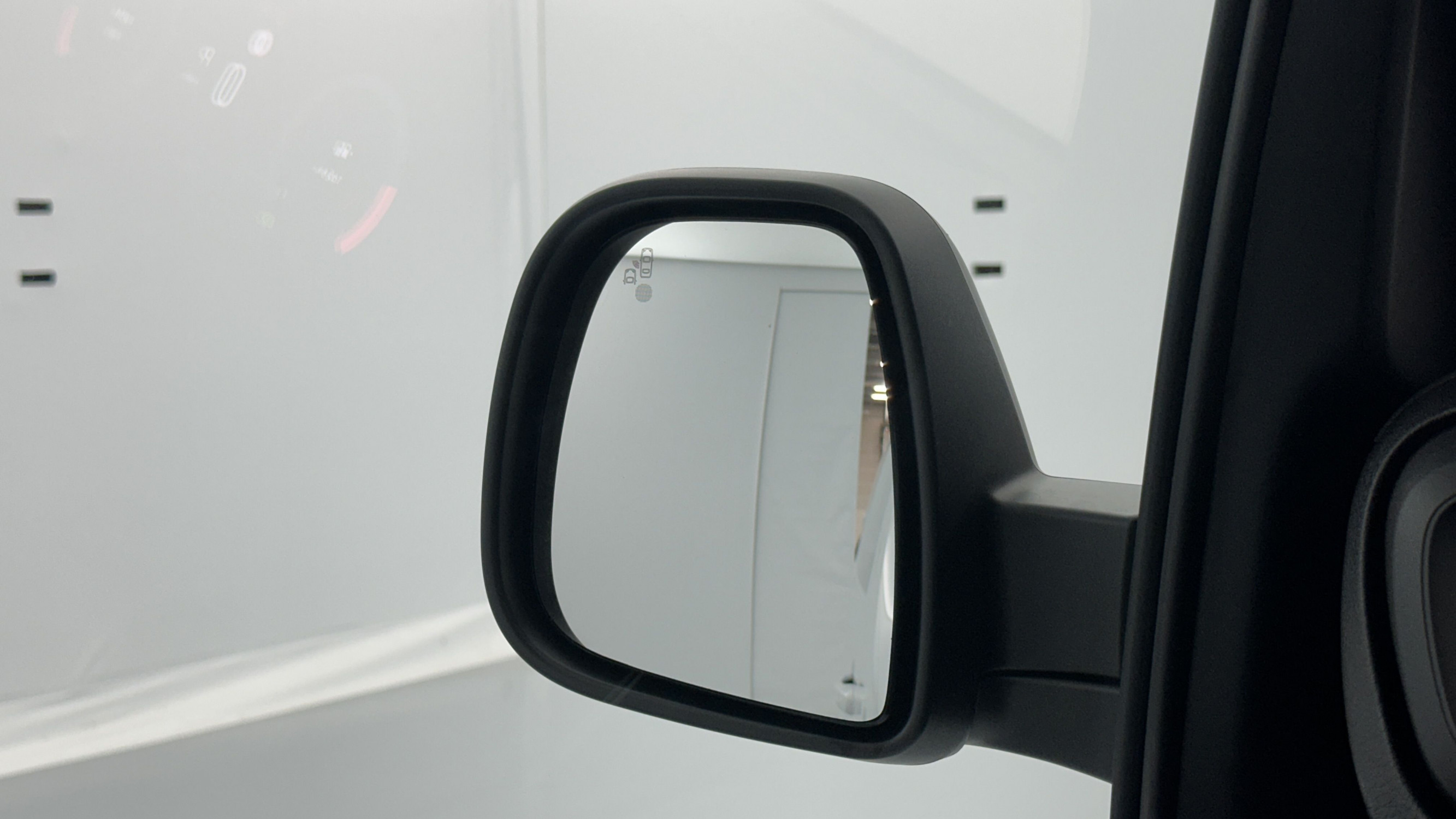 Vente en ligne Fiat Scudo SCUDO CA M 2.0 BlueHDi 180ch Pack Premium Connect EAT8 au prix de 37 160 €