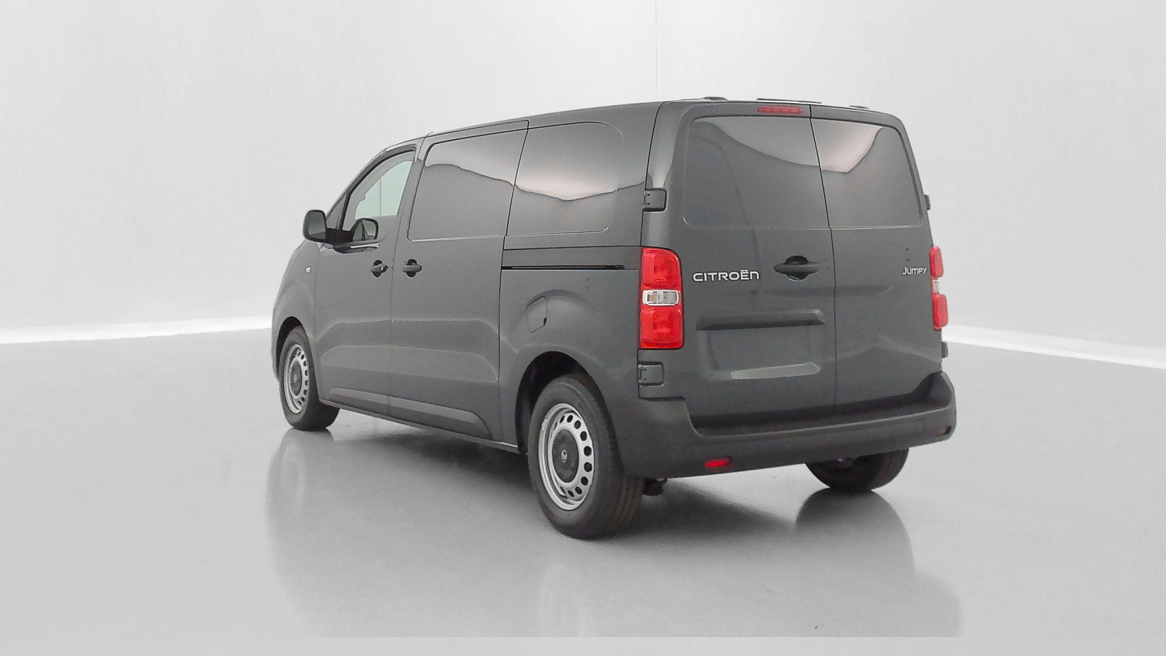 Vente en ligne Citroën Jumpy Fourgon JUMPY M 2.2 BlueHDi 180ch EAT8 au prix de 31 880 €