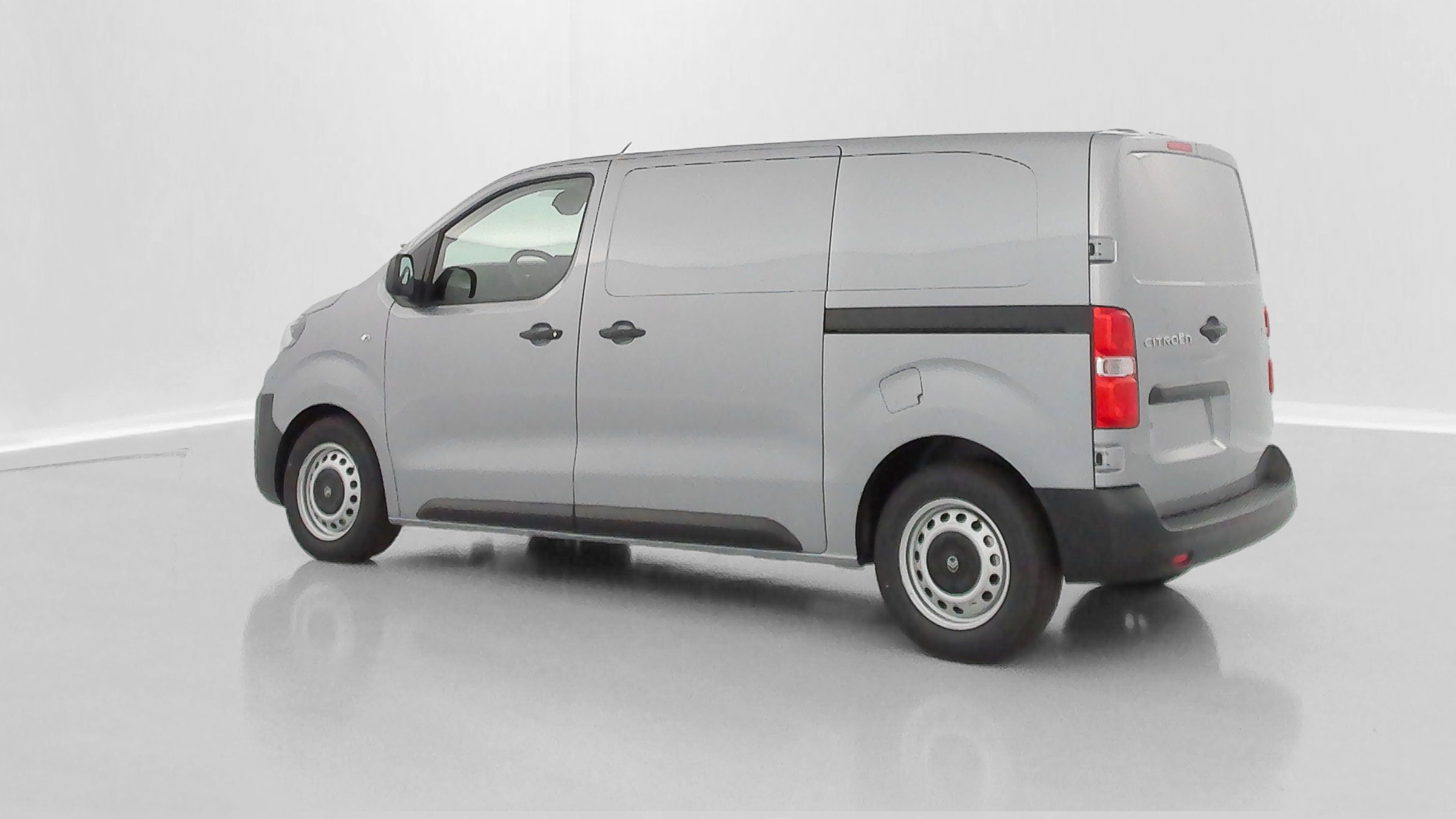 Vente en ligne Citroën Jumpy Fourgon JUMPY M 2.2 BlueHDi 180ch EAT8 au prix de 31 880 €