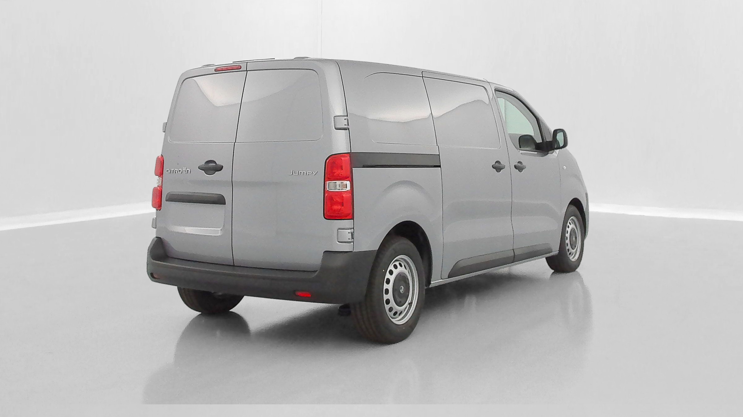Vente en ligne Citroën Jumpy Fourgon JUMPY M 2.2 BlueHDi 180ch EAT8 au prix de 31 880 €