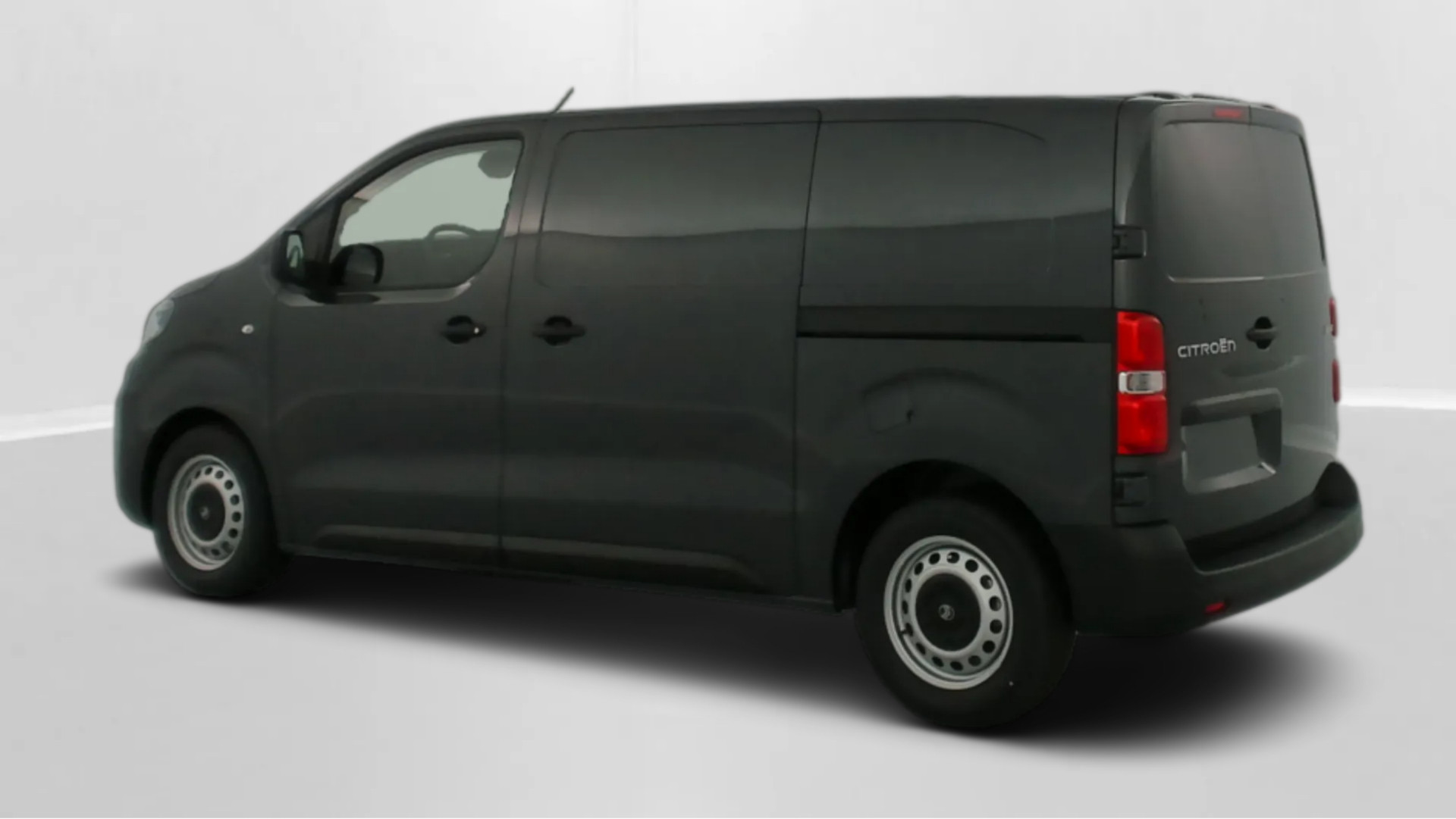 Vente en ligne Citroën Jumpy Fourgon JUMPY M 2.2 BlueHDi 180ch EAT8 au prix de 31 880 €