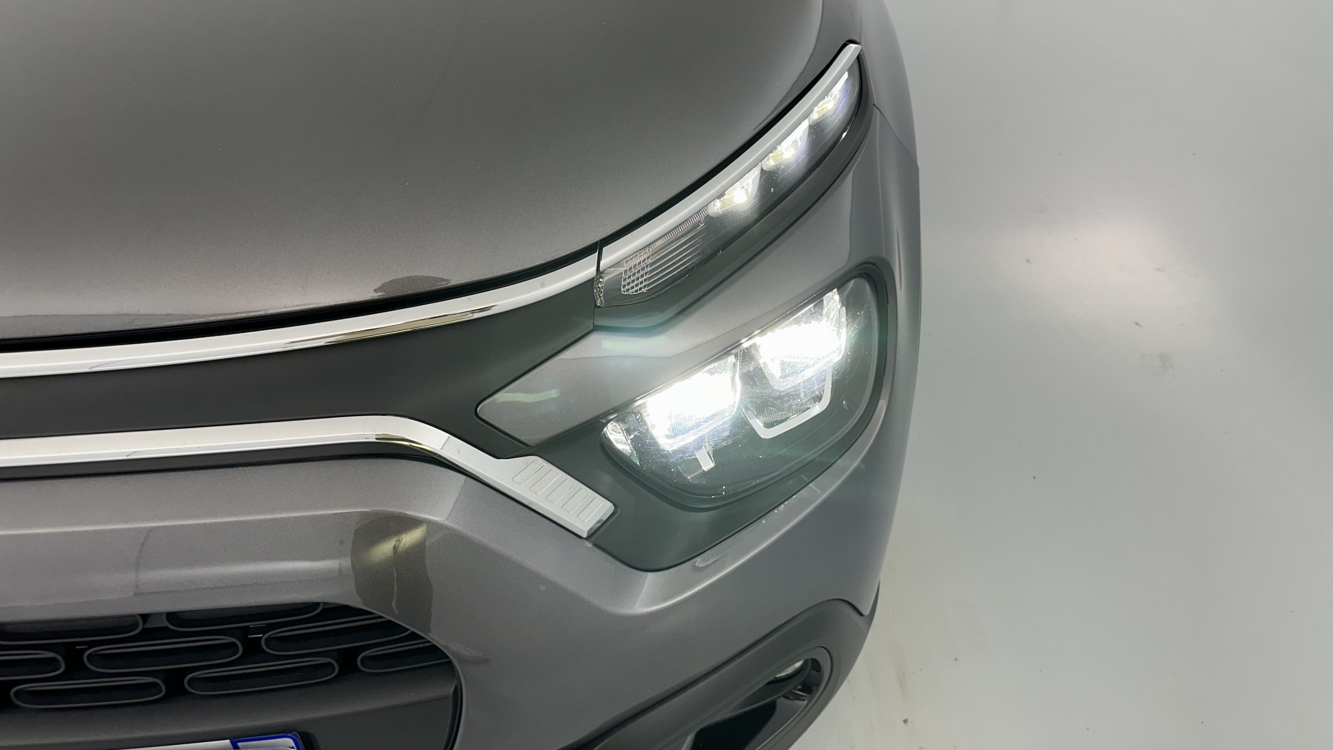 Vente en ligne Citroën C3 C3 1.2 Puretech 110ch Shine EAT6 au prix de 18 200 €