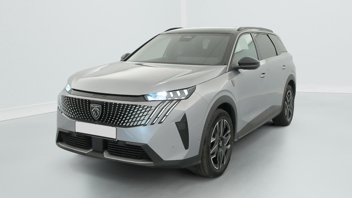 Peugeot 5008 HYBRID 145CH E-DCS6 GT occasion de 2025 en vente à Rennes
