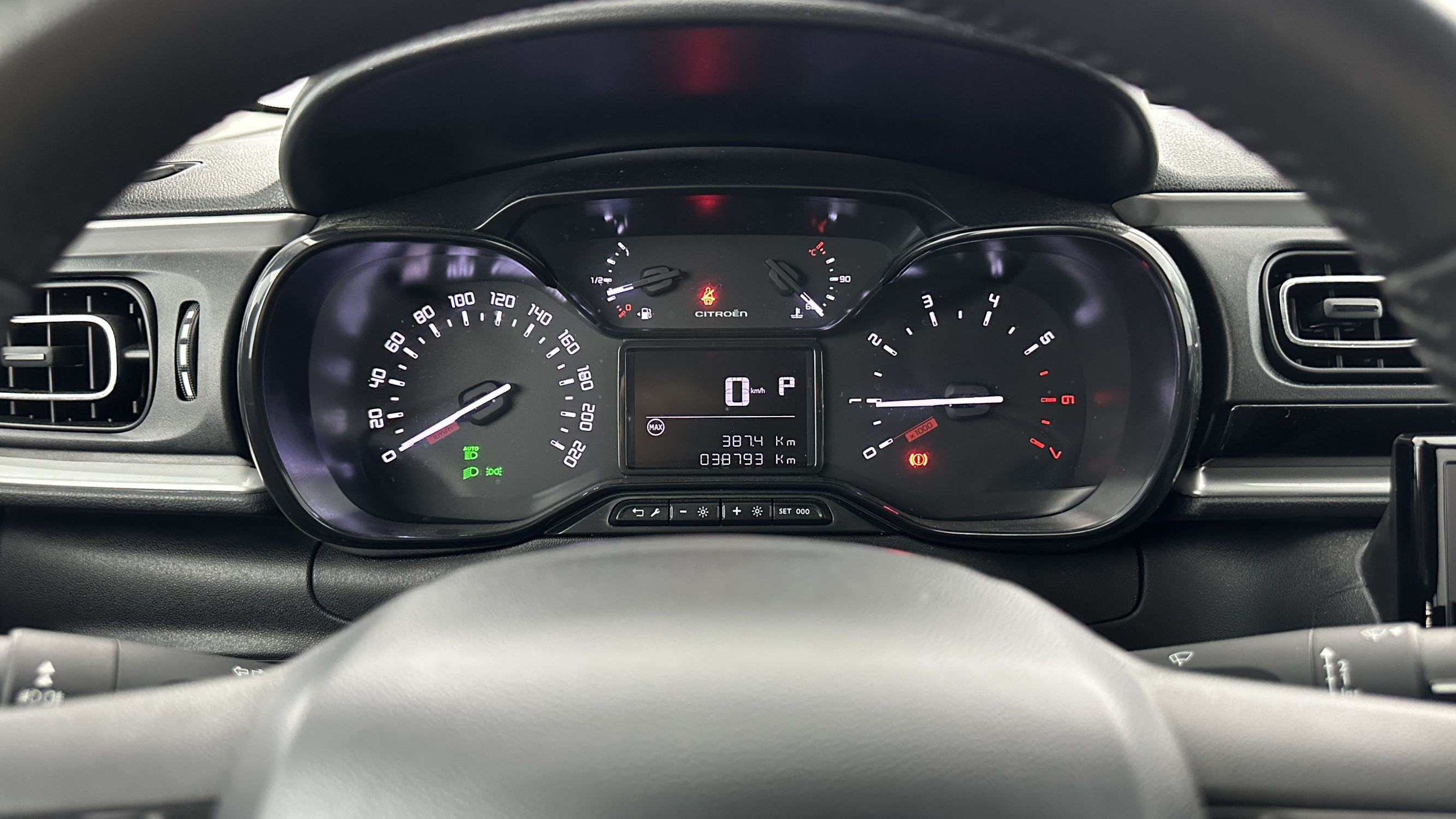 Vente en ligne Citroën C3 C3 1.2 Puretech 110ch Shine EAT6 au prix de 18 200 €