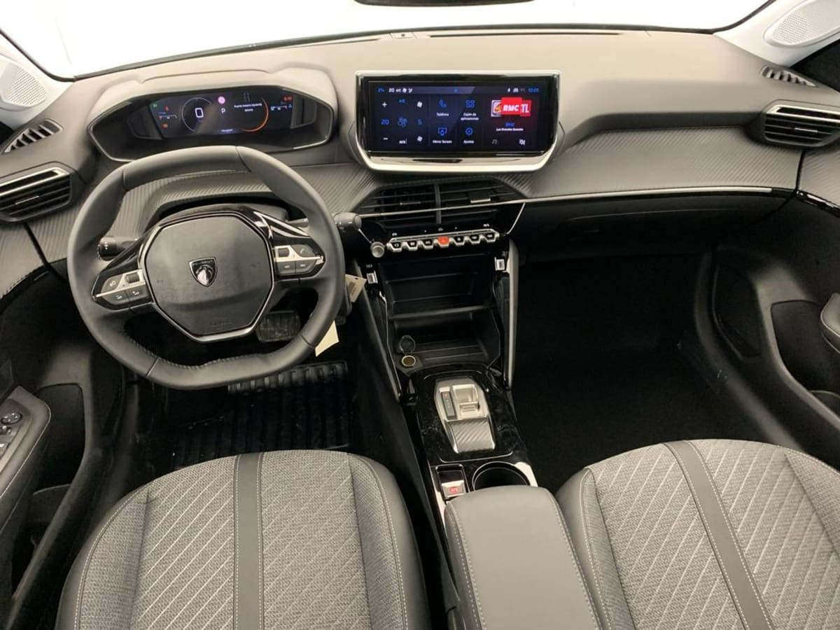 Vente en ligne Peugeot 208 Hybrid 110 ch e-DCS6 Allure au prix de 21 620 €