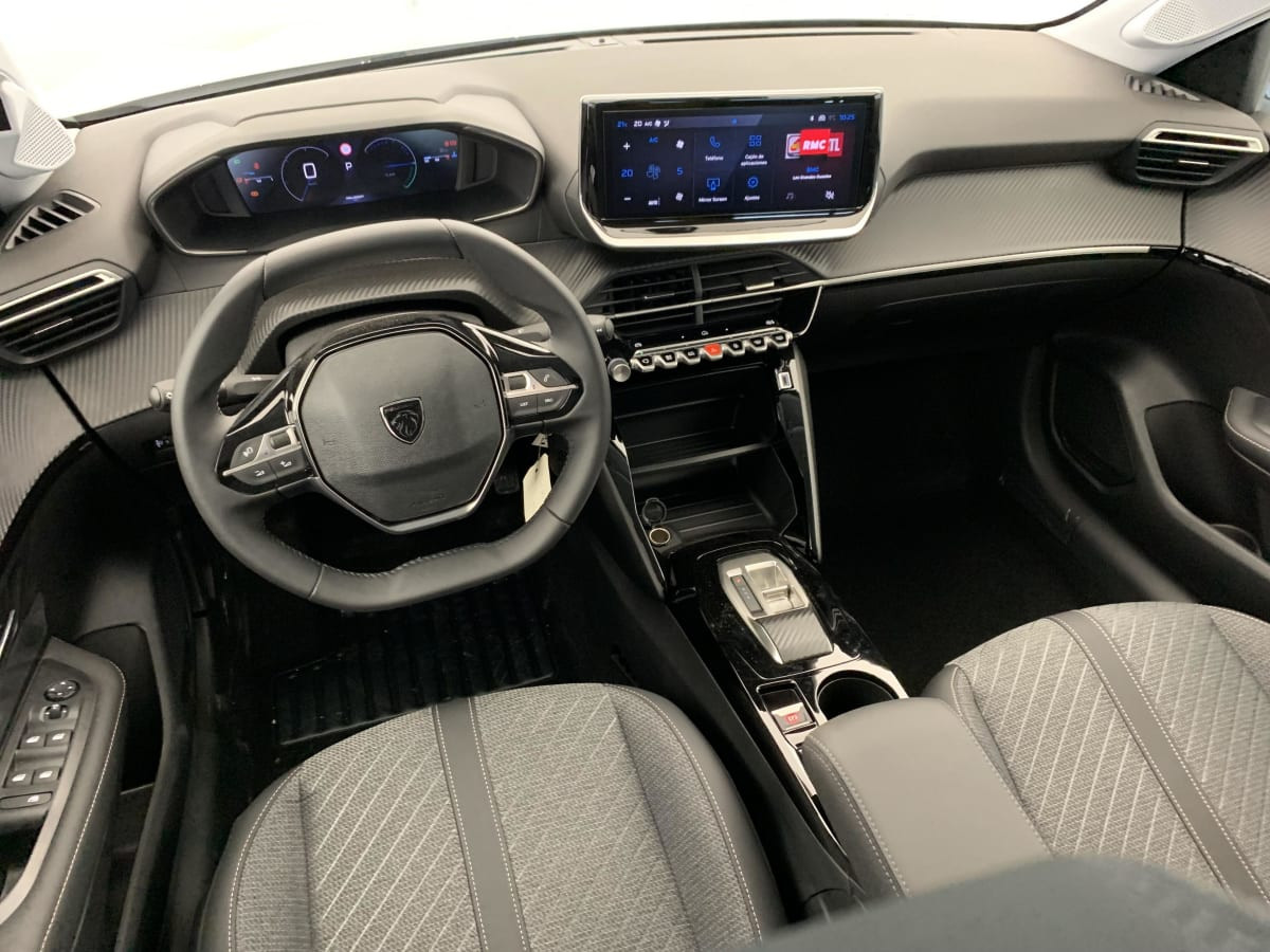 Vente en ligne Peugeot 208 Hybrid 110 ch e-DCS6 Allure au prix de 21 620 €