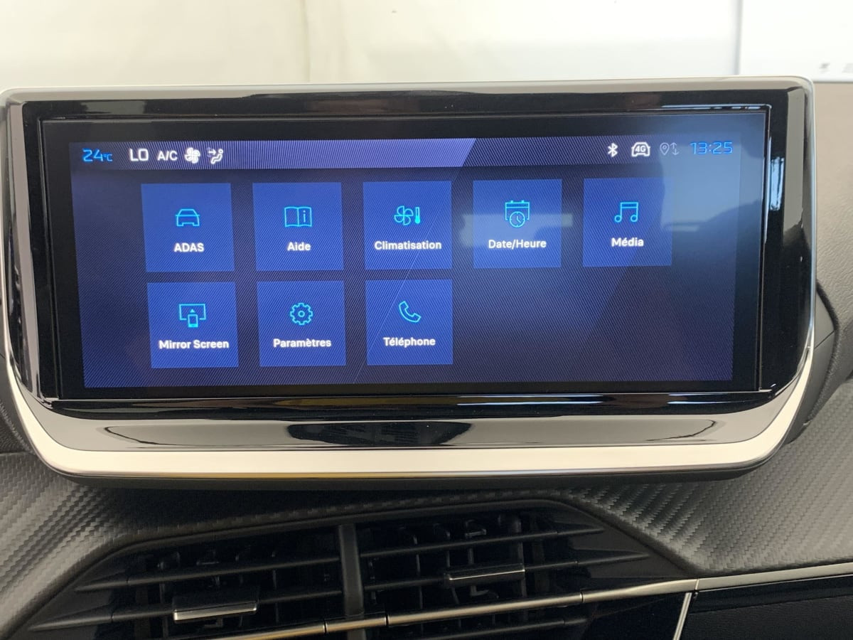 Vente en ligne Peugeot 208 Hybrid 110 ch e-DCS6 Allure au prix de 21 620 €