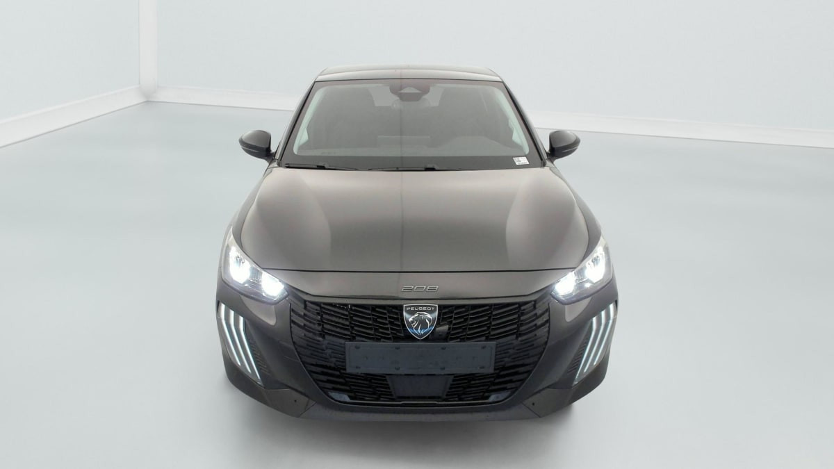 Vente en ligne Peugeot 208 Hybrid 110 ch e-DCS6 Allure au prix de 21 620 €