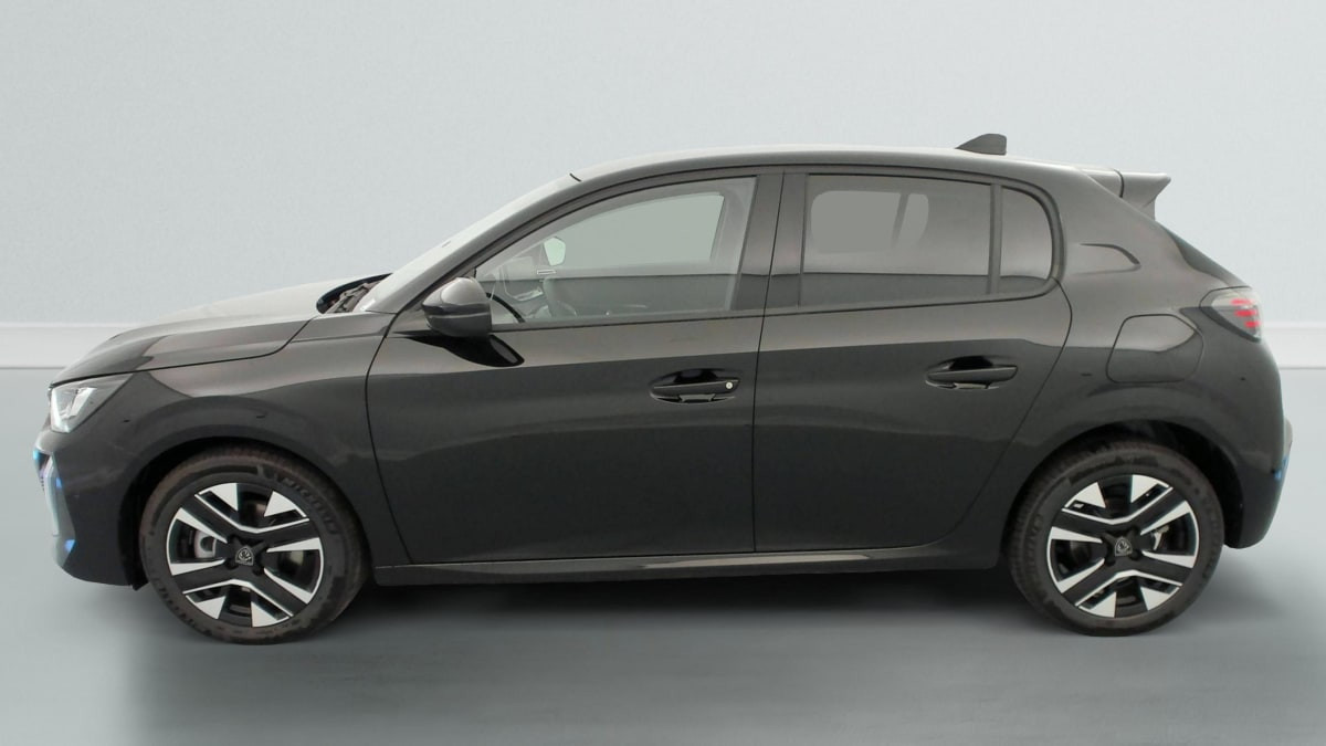 Vente en ligne Peugeot 208 Hybrid 110 ch e-DCS6 Allure au prix de 21 620 €