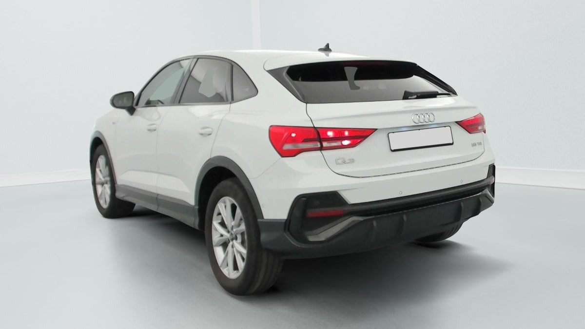 Vente en ligne Audi Q3 Sportback 35 TDI 150 ch S tronic 7 Design au prix de 30 570 €