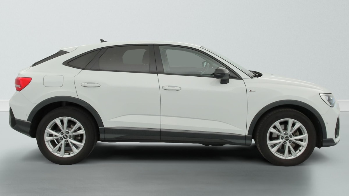 Vente en ligne Audi Q3 Sportback 35 TDI 150 ch S tronic 7 Design au prix de 30 570 €