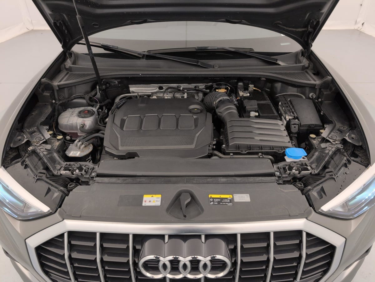 Vente en ligne Audi Q3 35 TDI 150 ch S tronic 7 Design au prix de 30 570 €