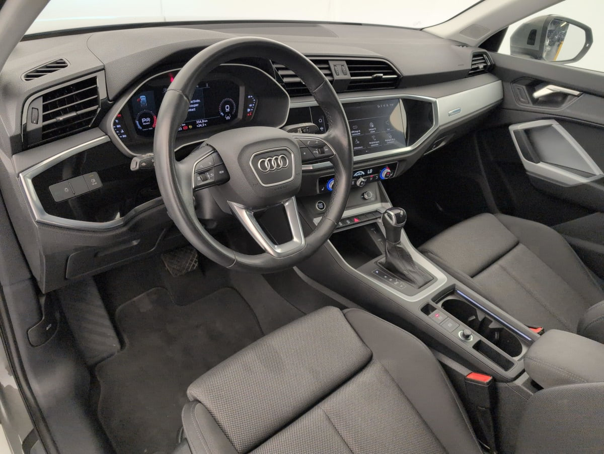 Vente en ligne Audi Q3 35 TDI 150 ch S tronic 7 Design au prix de 30 570 €