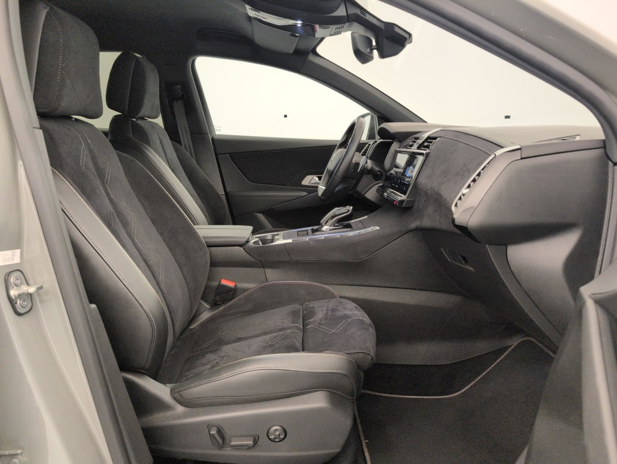 Vente en ligne Ds DS7 Crossback Hybride Rechargeable E-Tense 300 EAT8 4x4 Performance Line + au prix de 30 160 €