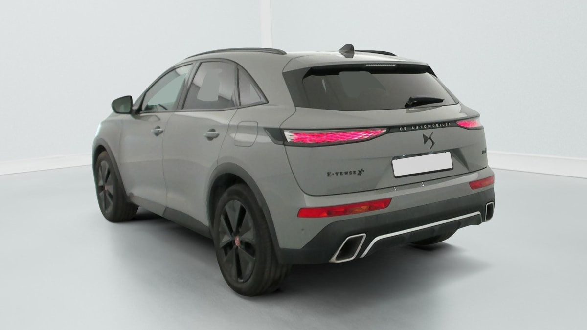 Vente en ligne Ds DS7 Crossback Hybride Rechargeable E-Tense 300 EAT8 4x4 Performance Line + au prix de 30 160 €