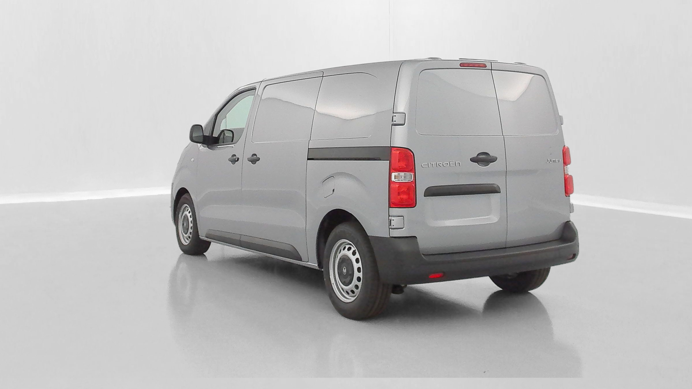 Vente en ligne Citroën Jumpy Fourgon JUMPY M 2.2 BlueHDi 180ch EAT8 au prix de 31 880 €