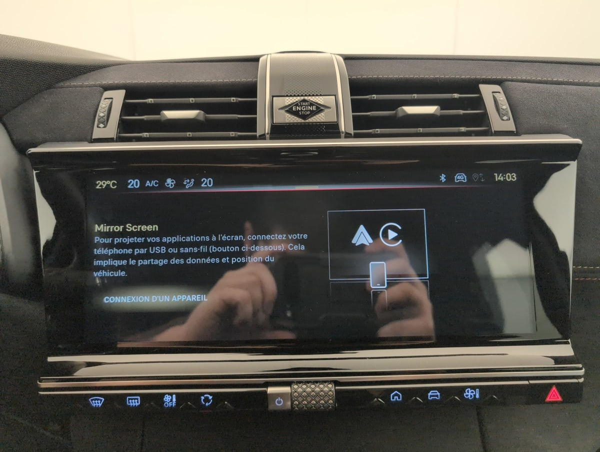 Vente en ligne Ds DS7 Crossback Hybride Rechargeable E-Tense 300 EAT8 4x4 Performance Line + au prix de 30 160 €