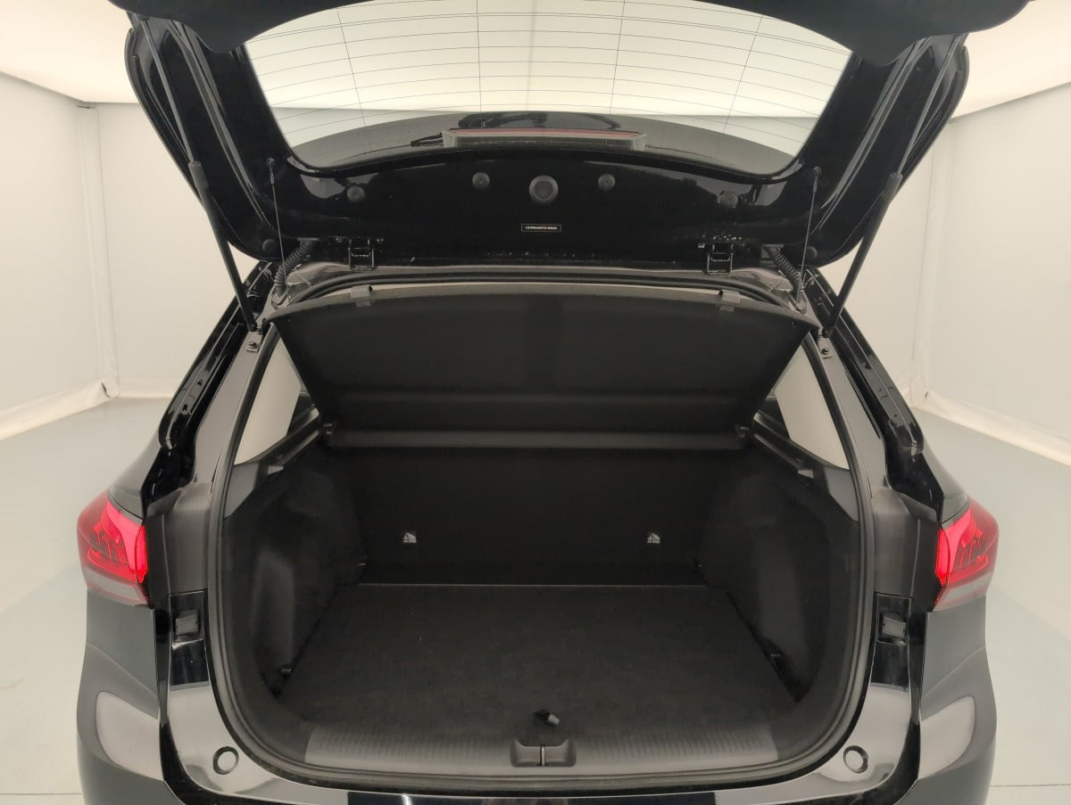 Vente en ligne Mg ZS 1.5 L Hybrid+ 197 ch Standard au prix de 20 070 €