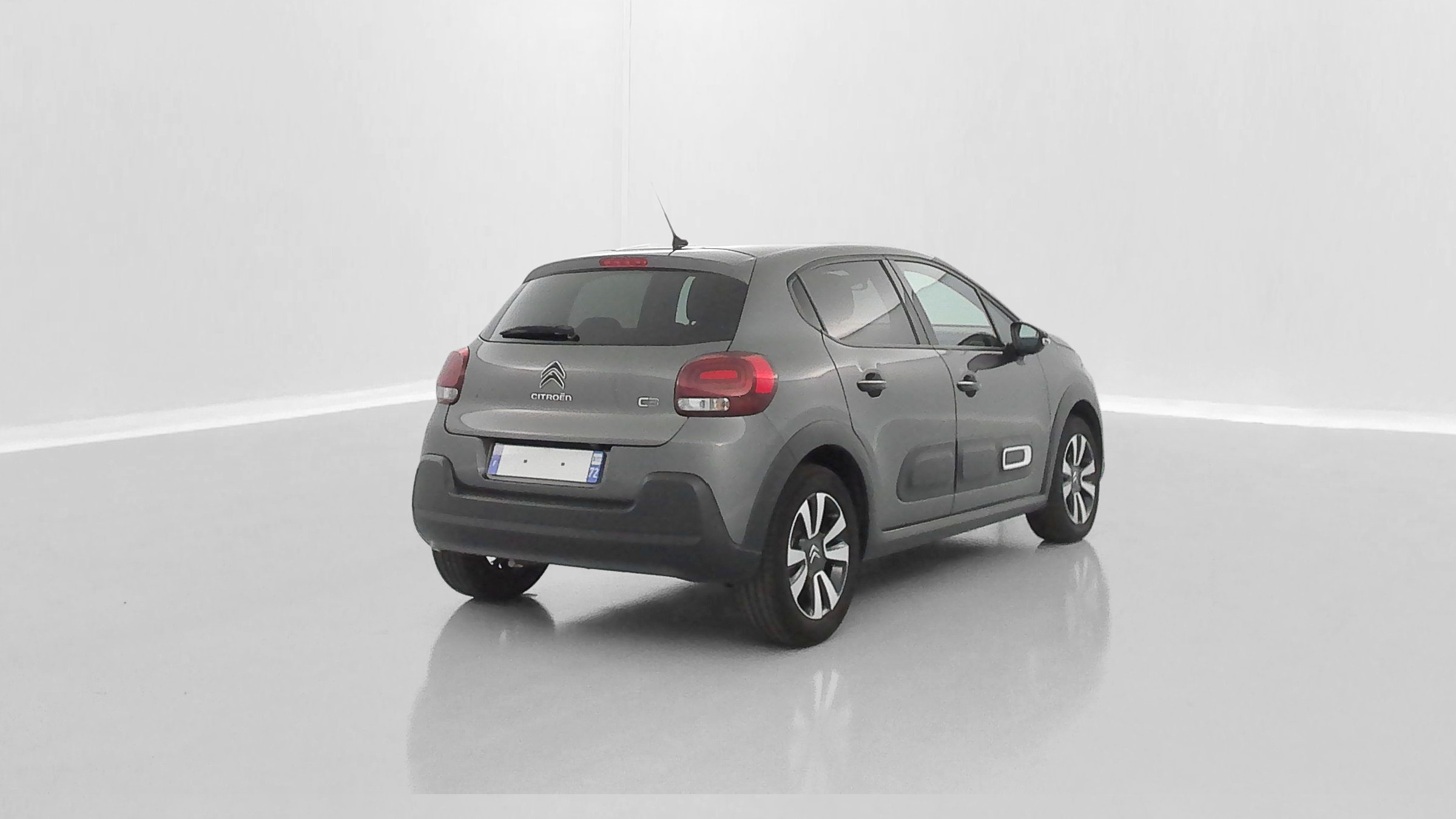 Vente en ligne Citroën C3 C3 1.2 Puretech 110ch Shine EAT6 au prix de 18 200 €