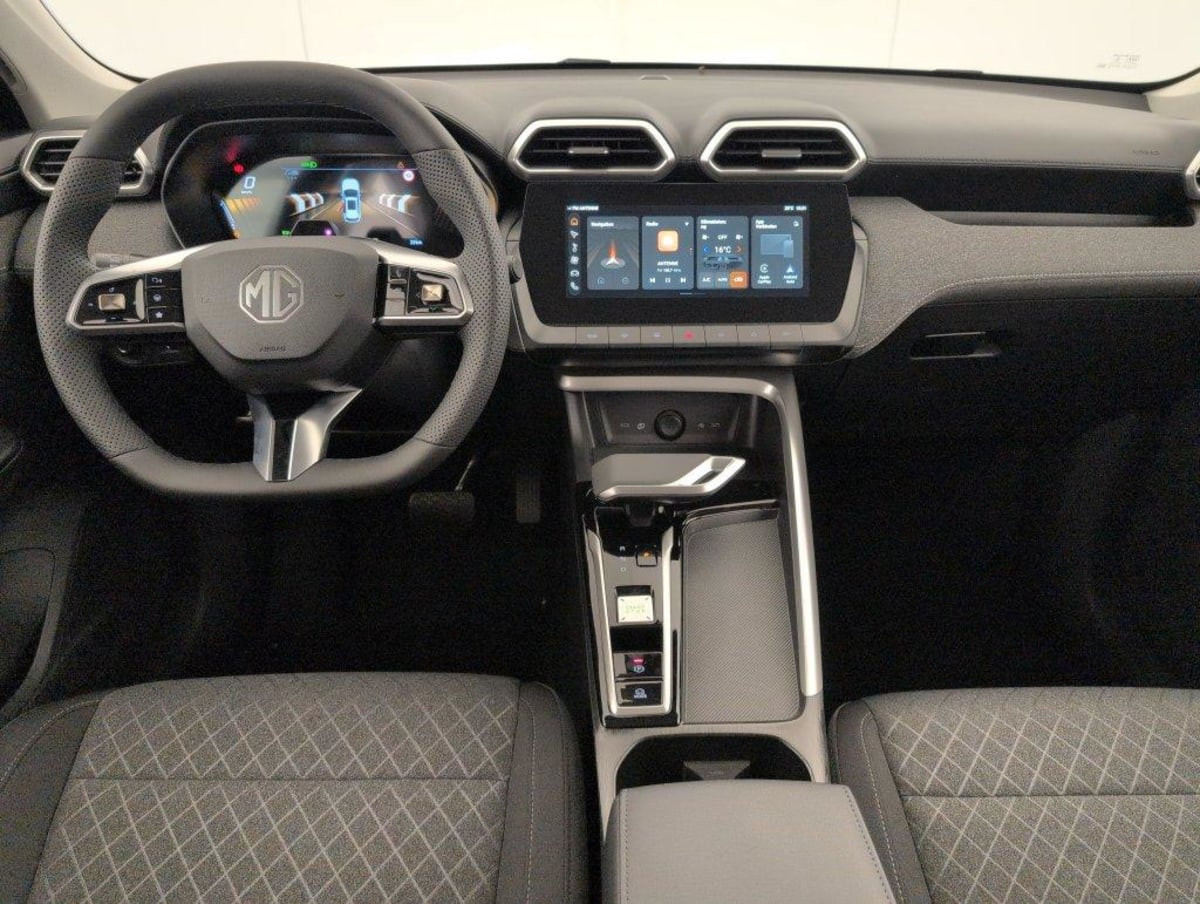 Vente en ligne Mg ZS 1.5 L Hybrid+ 197 ch Standard au prix de 20 070 €