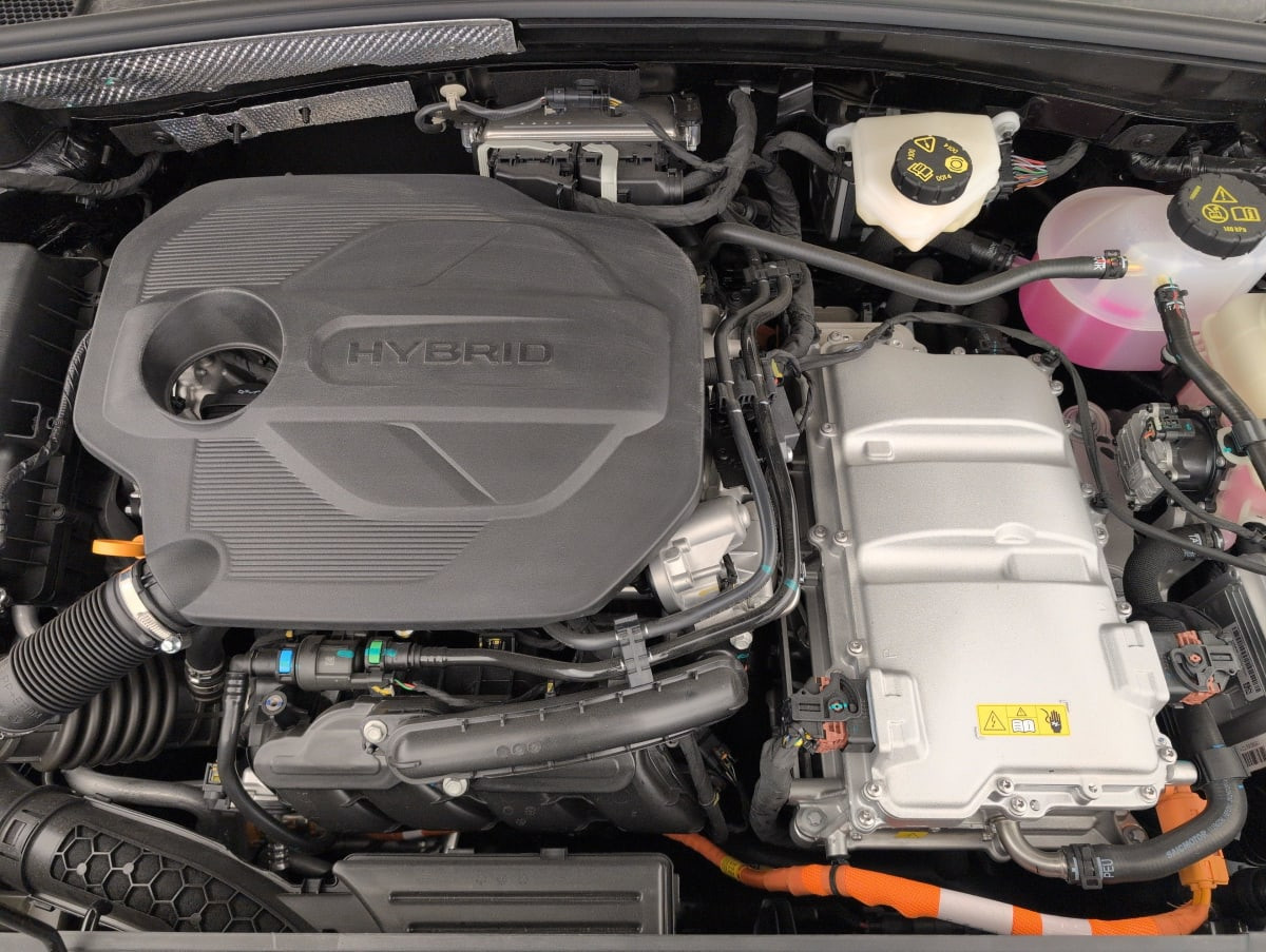 Vente en ligne Mg ZS 1.5 L Hybrid+ 197 ch Standard au prix de 20 070 €