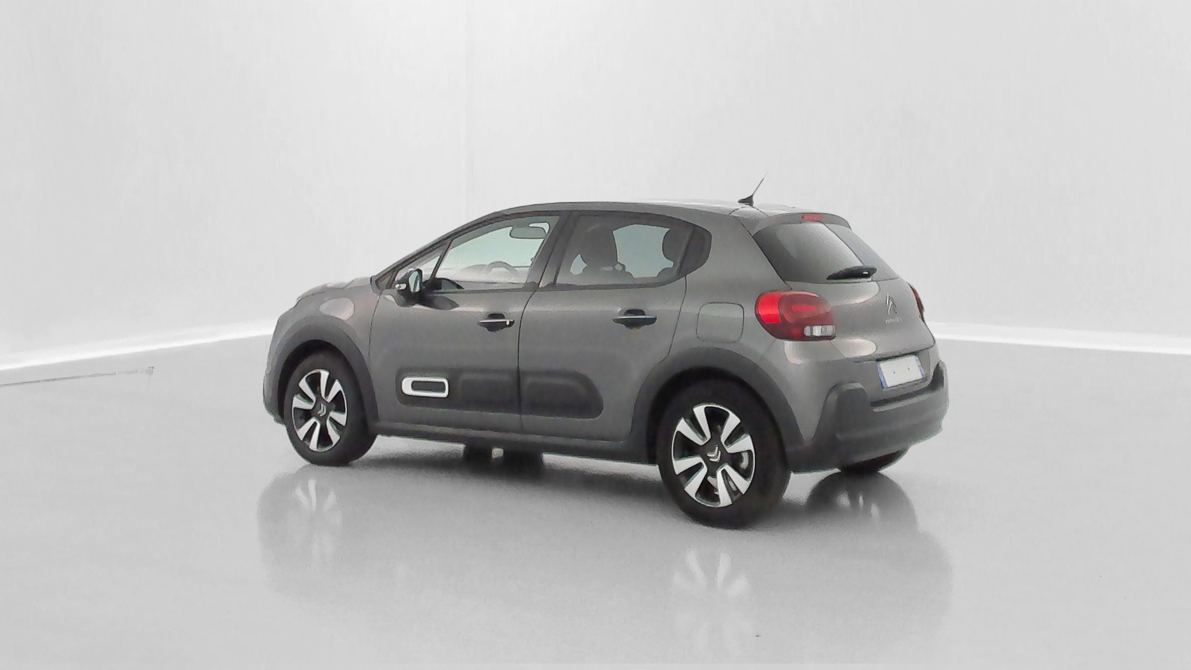 Vente en ligne Citroën C3 C3 1.2 Puretech 110ch Shine EAT6 au prix de 18 200 €