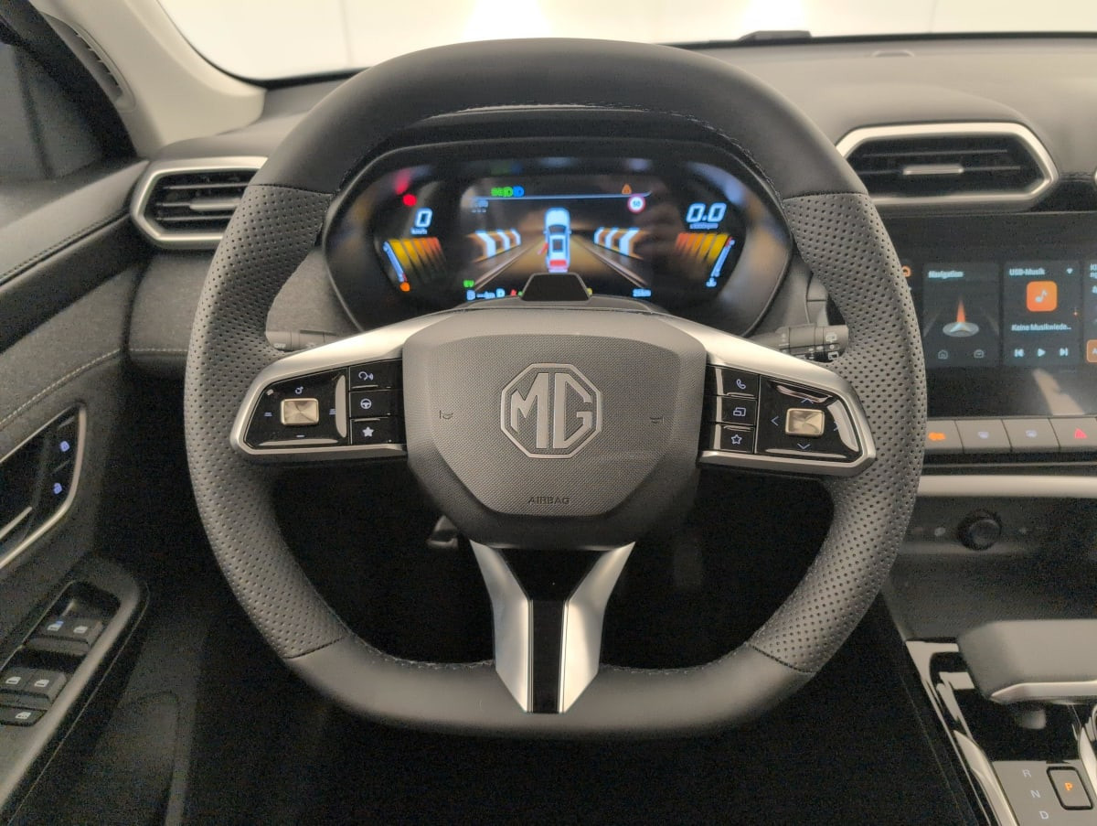 Vente en ligne Mg ZS 1.5 L Hybrid+ 197 ch Standard au prix de 20 070 €
