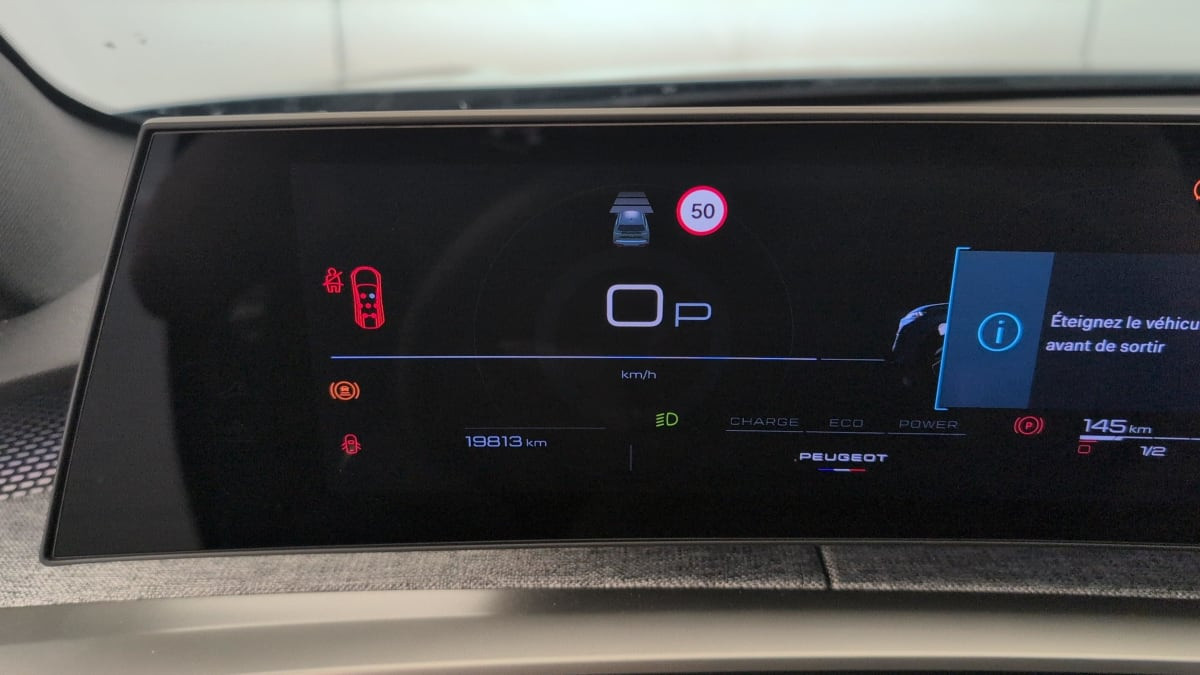 Vente en ligne Peugeot 5008 HYBRID 145CH E-DCS6 GT au prix de 31 090 €