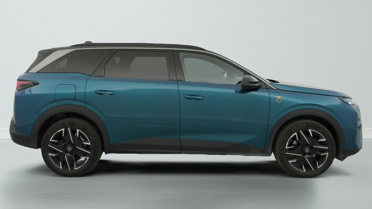 Vente en ligne Peugeot 5008 HYBRID 145CH E-DCS6 GT au prix de 31 090 €