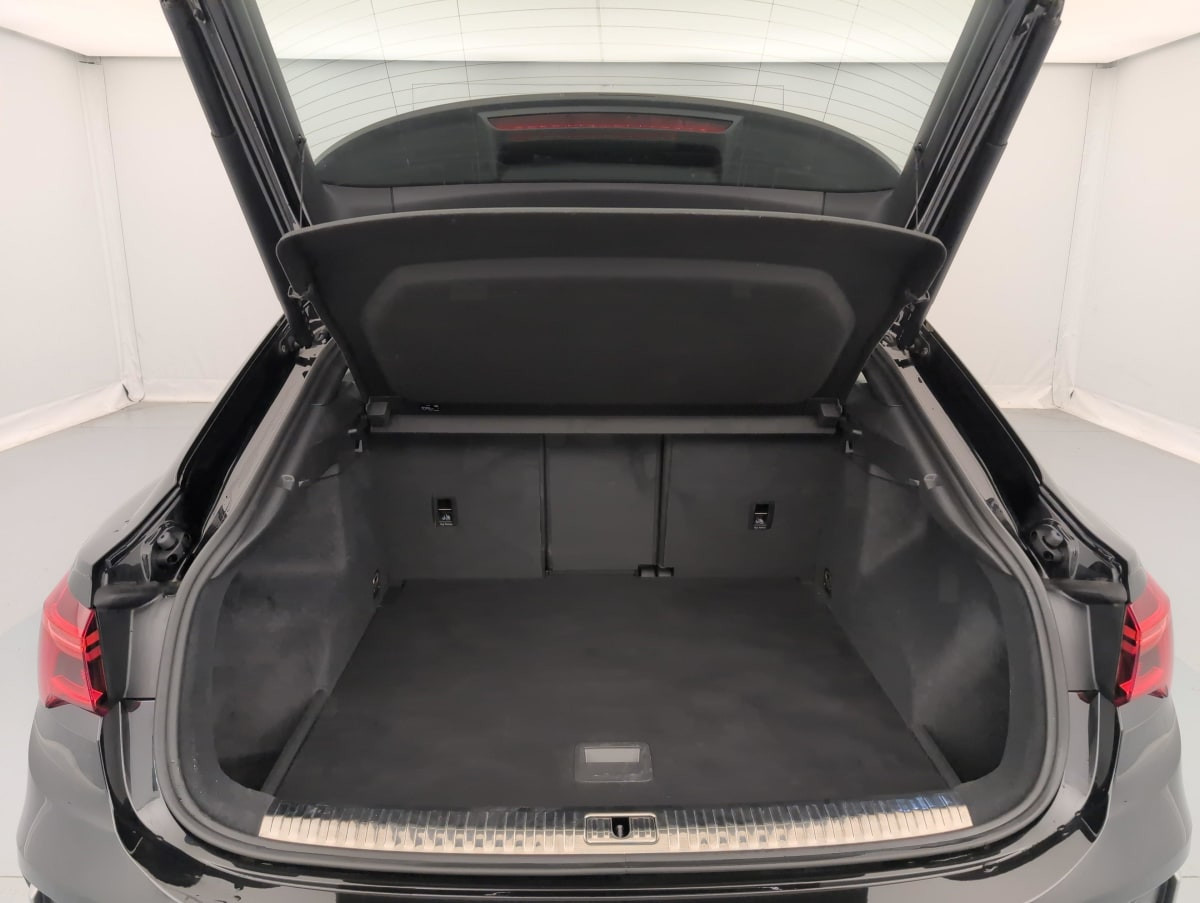 Vente en ligne Audi Q3 Sportback 35 TFSI 150 ch S tronic 7 S line au prix de 32 630 €