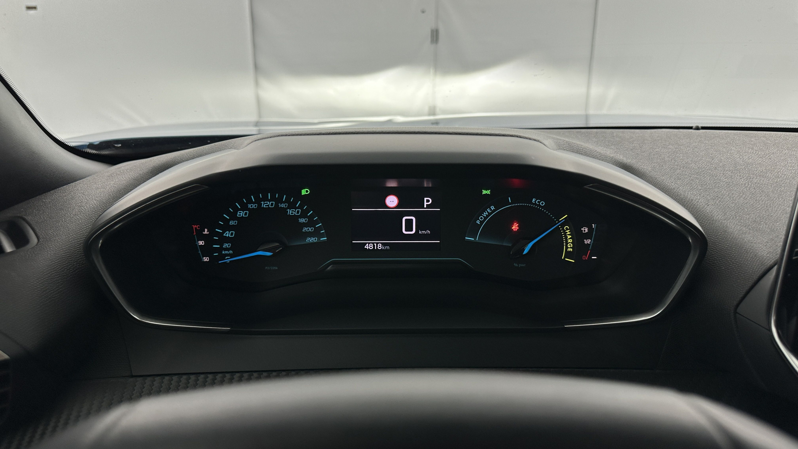 Vente en ligne Peugeot 2008 2008 II 1.2 Hybrid 145ch Style e-DCS6 au prix de 25 210 €