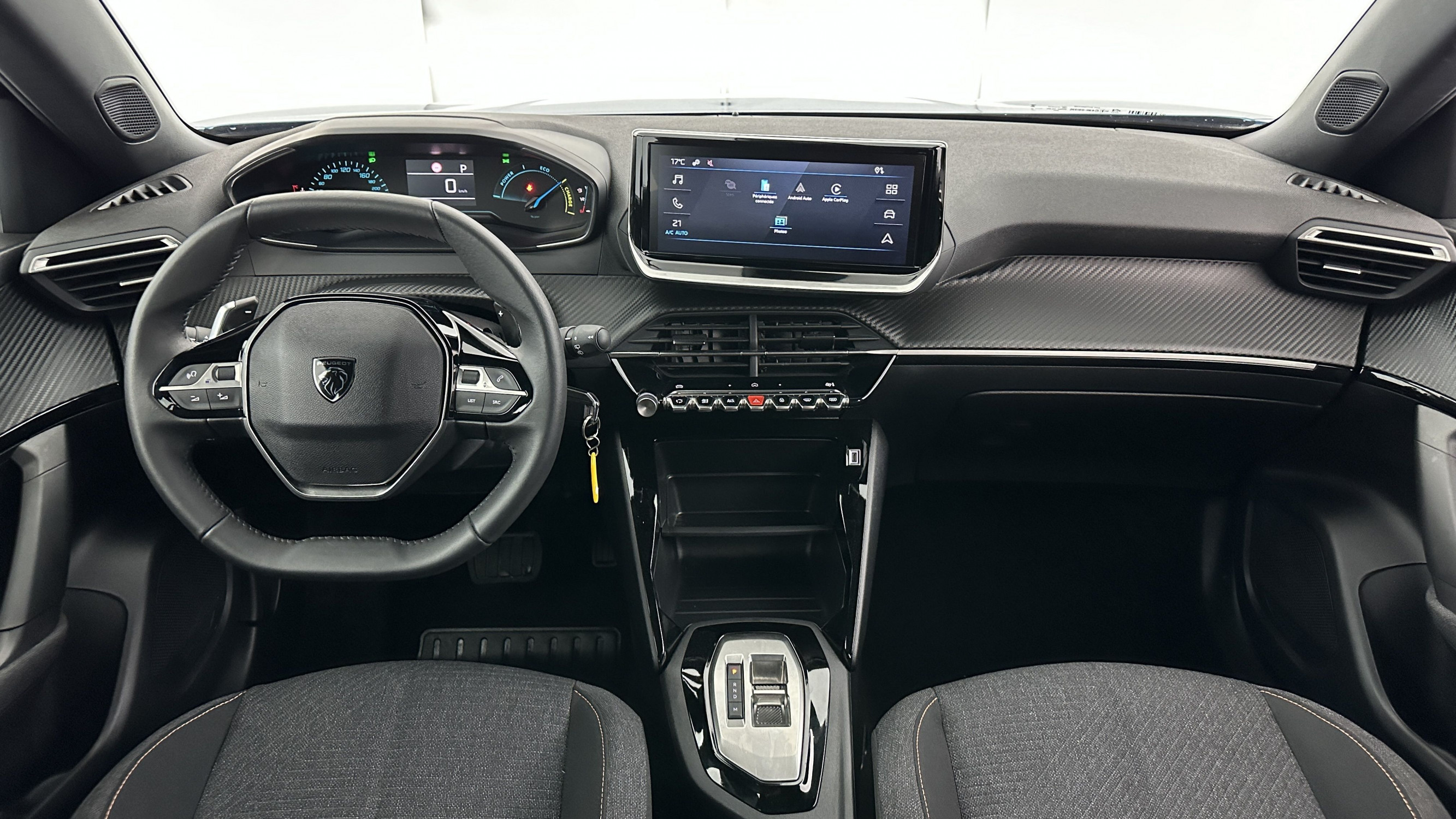 Vente en ligne Peugeot 2008 2008 II 1.2 Hybrid 145ch Style e-DCS6 au prix de 25 210 €