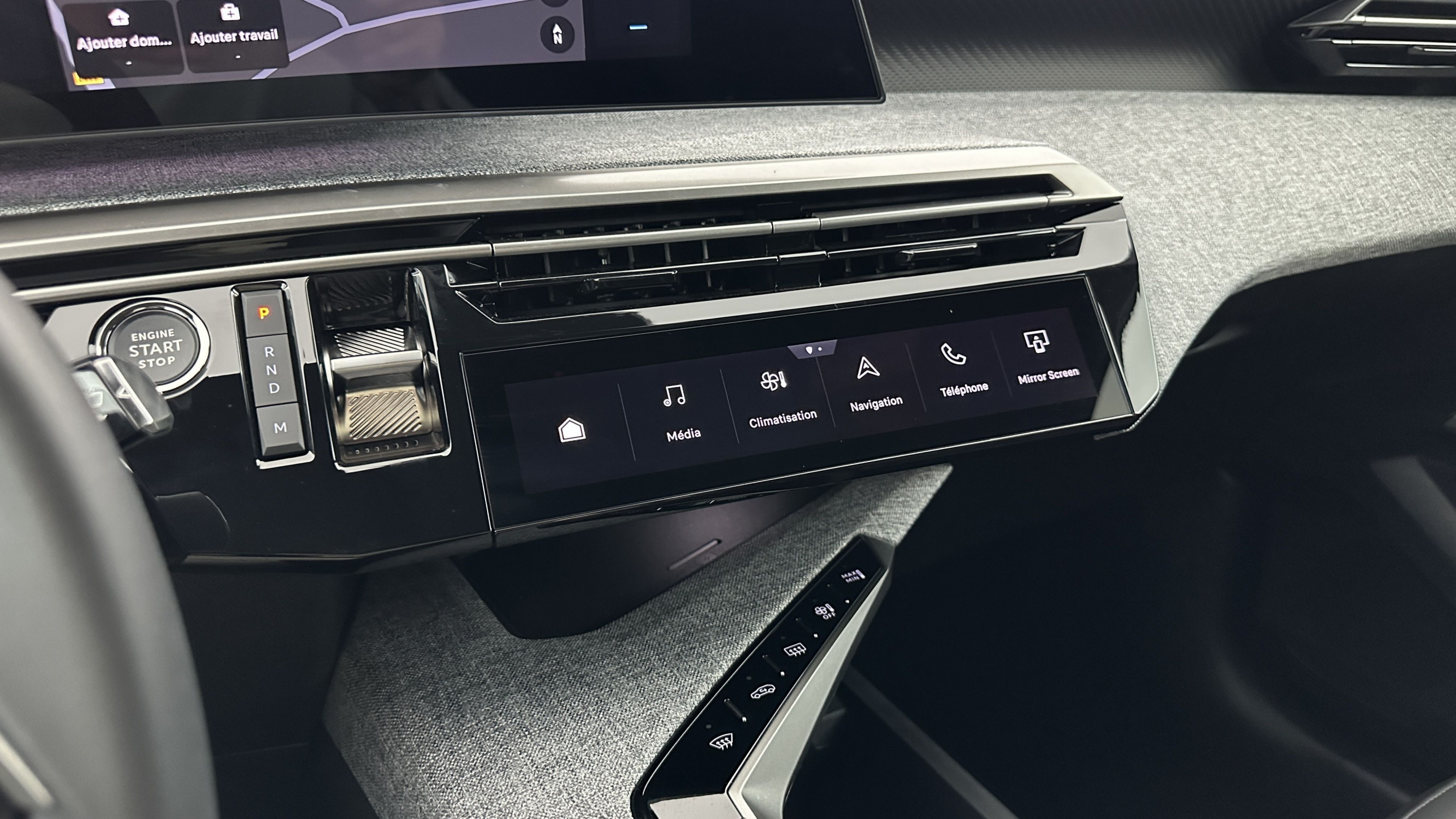 Vente en ligne Peugeot 3008 3008  III 1.2 Hybrid 145ch Allure e-DCS6 au prix de 28 900 €