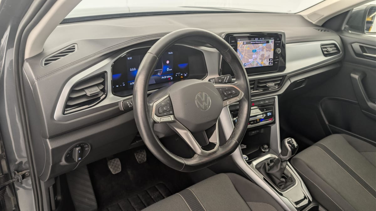 Vente en ligne Volkswagen T-Roc 2.0 TDI 116 START STOP BVM6 LIFE PLUS au prix de 23 360 €