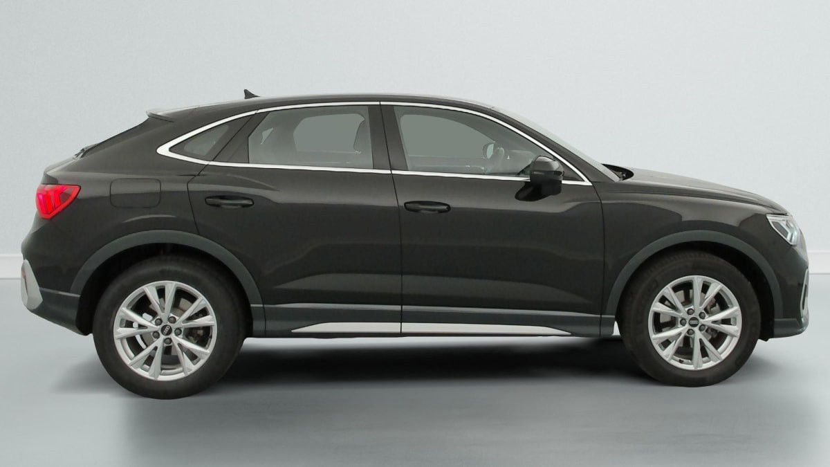 Vente en ligne Audi Q3 Sportback 35 TFSI 150 ch S tronic 7 S line au prix de 32 630 €