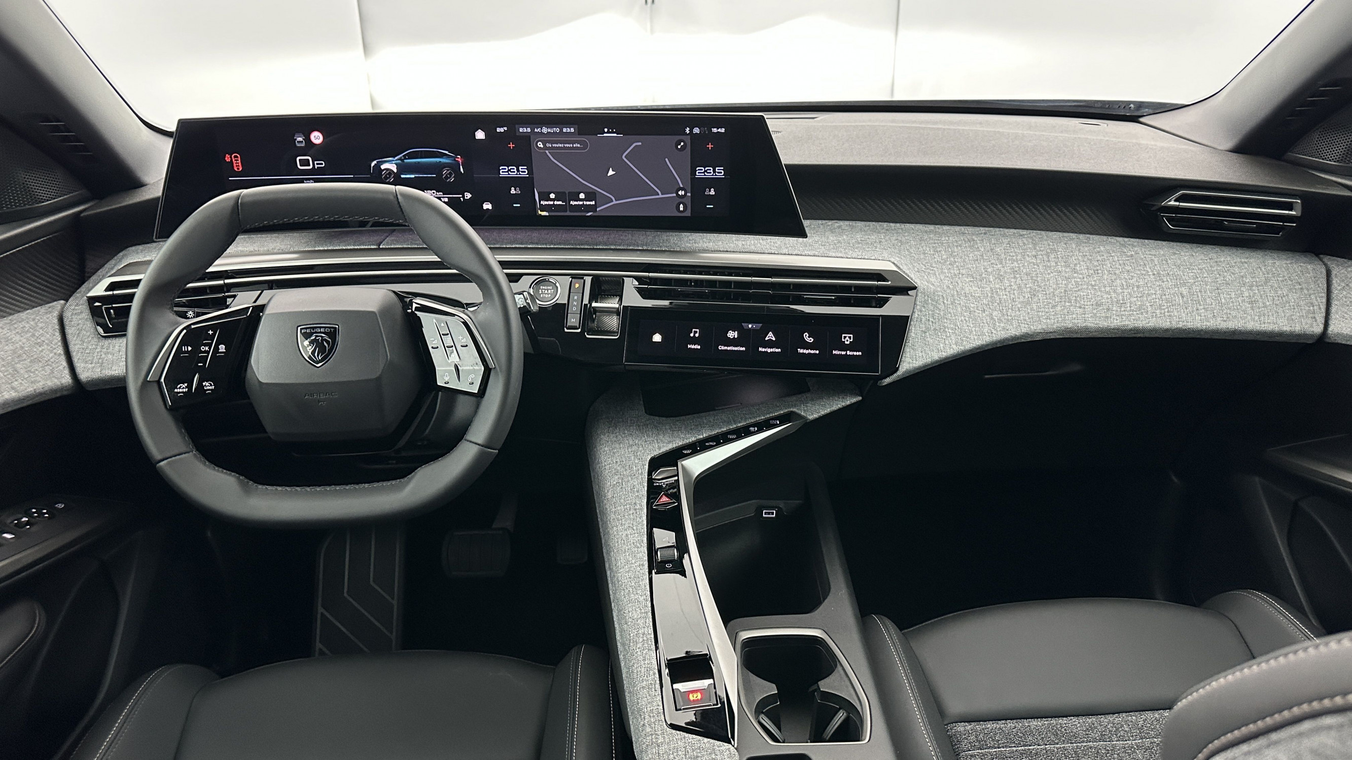 Vente en ligne Peugeot 3008 3008  III 1.2 Hybrid 145ch Allure e-DCS6 au prix de 28 900 €