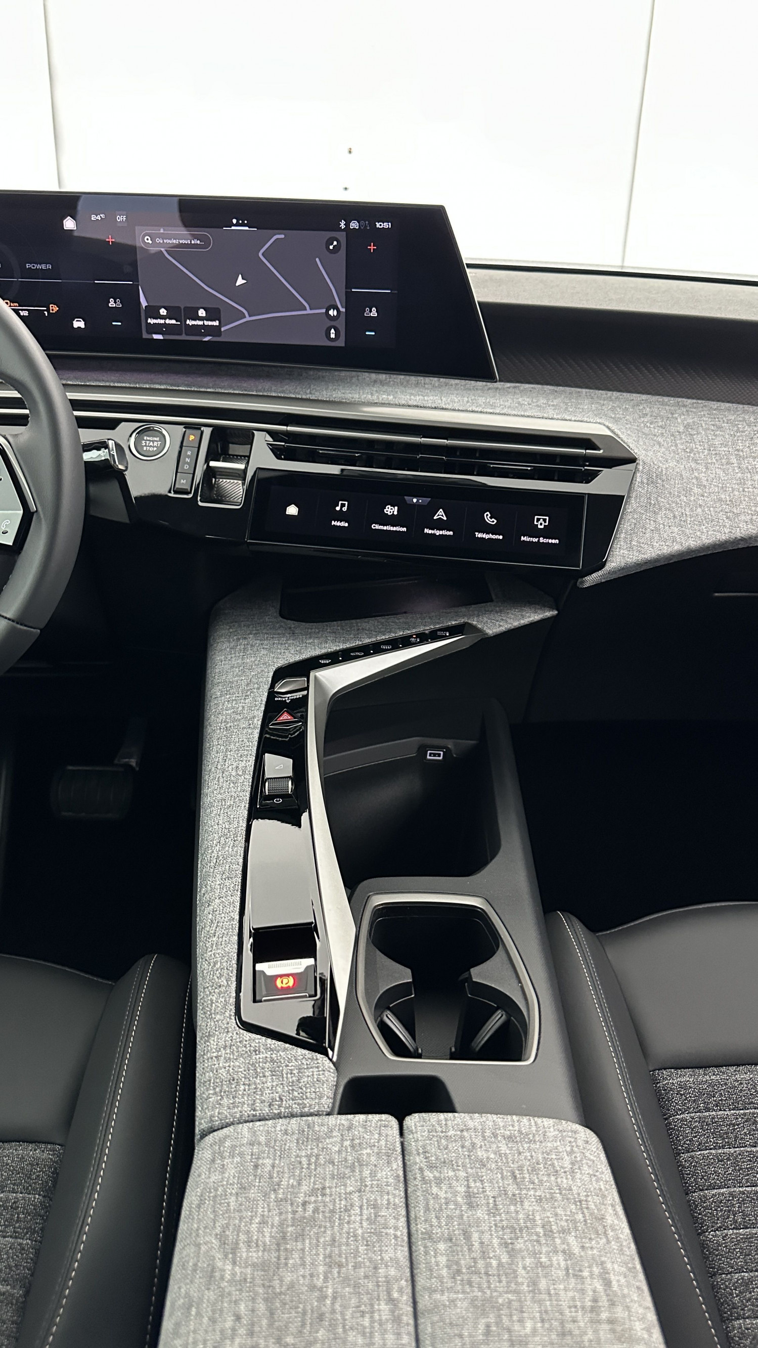 Vente en ligne Peugeot 3008 3008  III 1.2 Hybrid 145ch Allure e-DCS6 au prix de 28 900 €