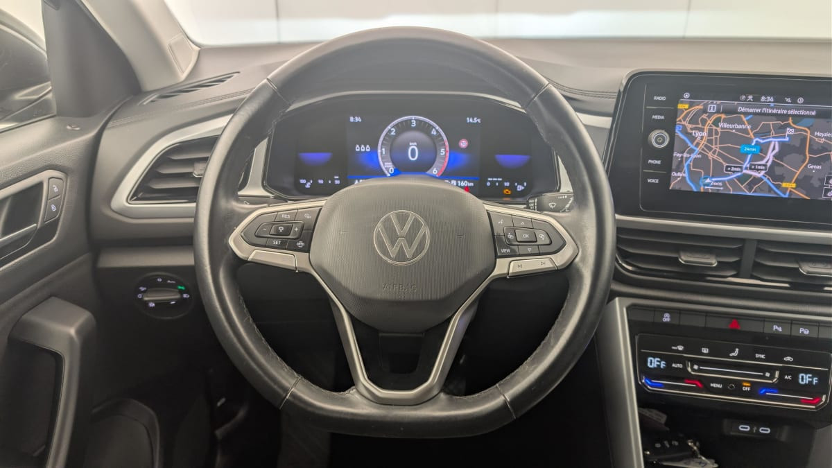 Vente en ligne Volkswagen T-Roc 2.0 TDI 116 START STOP BVM6 LIFE PLUS au prix de 23 360 €