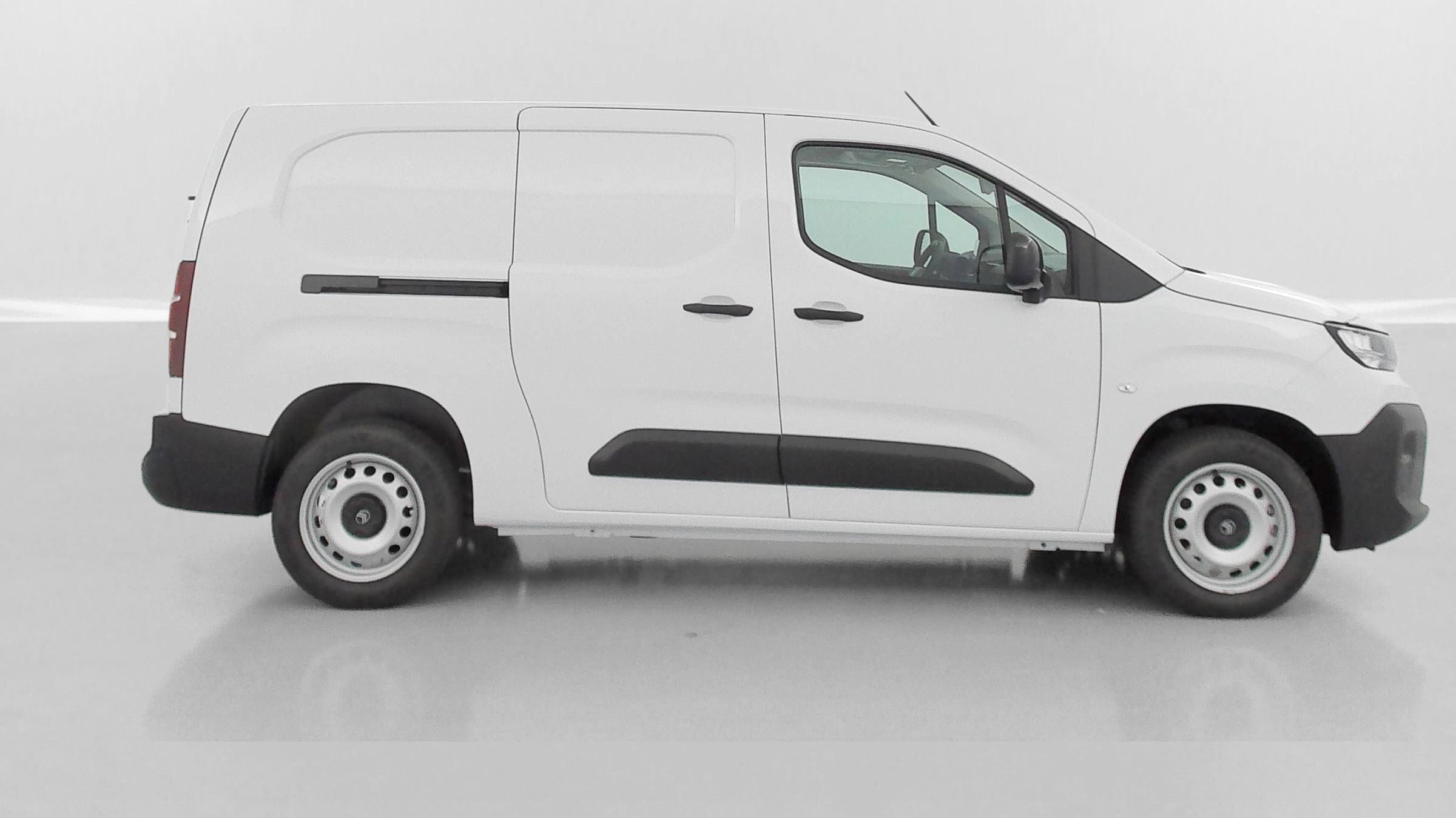 Vente en ligne Citroën Berlingo Fourgon BERLINGO VAN XL 950kg 1.5 BlueHDi 130ch EAT8 au prix de 26 600 €