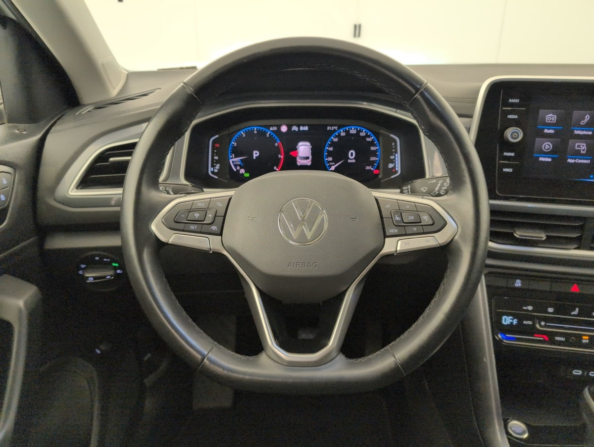Vente en ligne Volkswagen T-Roc 1.5 TSI EVO 150 Start Stop DSG7 Style au prix de 24 390 €